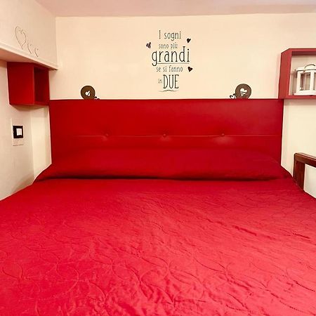 La Casa Di Eva Apartment Palermo Bagian luar foto
