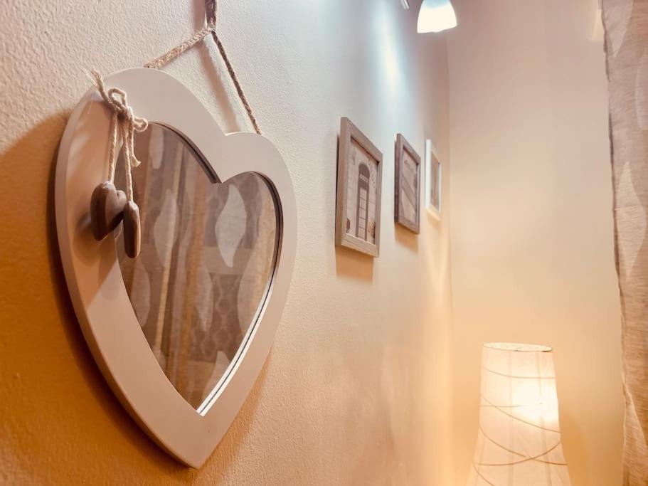 La Casa Di Eva Apartment Palermo Bagian luar foto